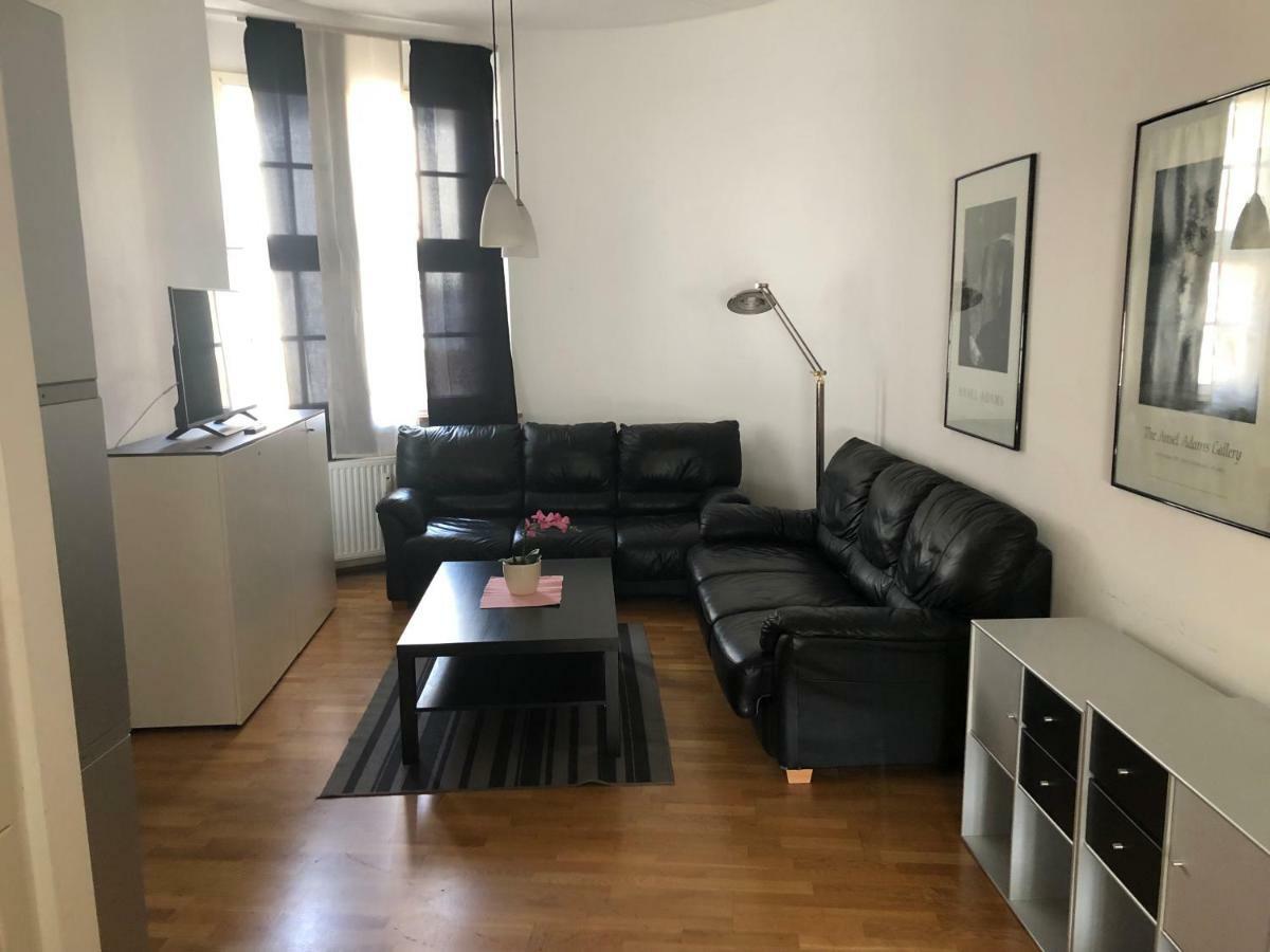 Ferienwohnung Mitten In Wiesbaden Eksteriør billede